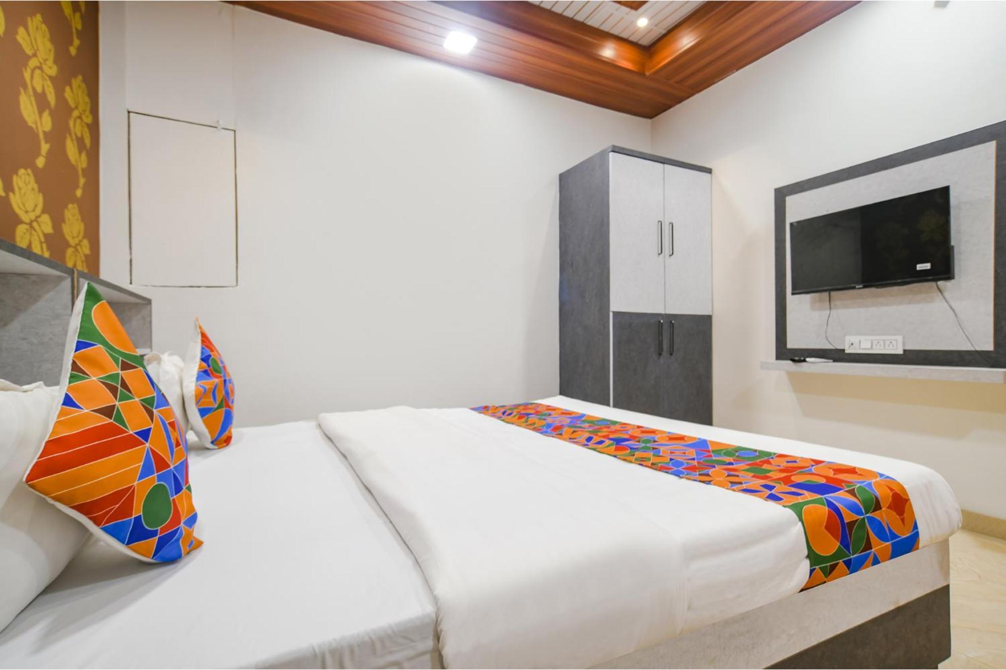 Fabhotel Dream Paradise Indore Exterior photo