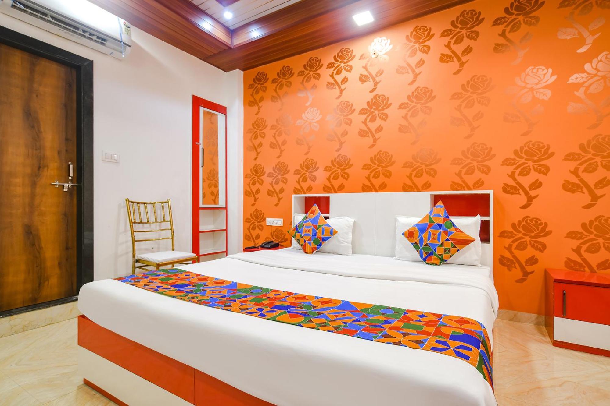 Fabhotel Dream Paradise Indore Exterior photo